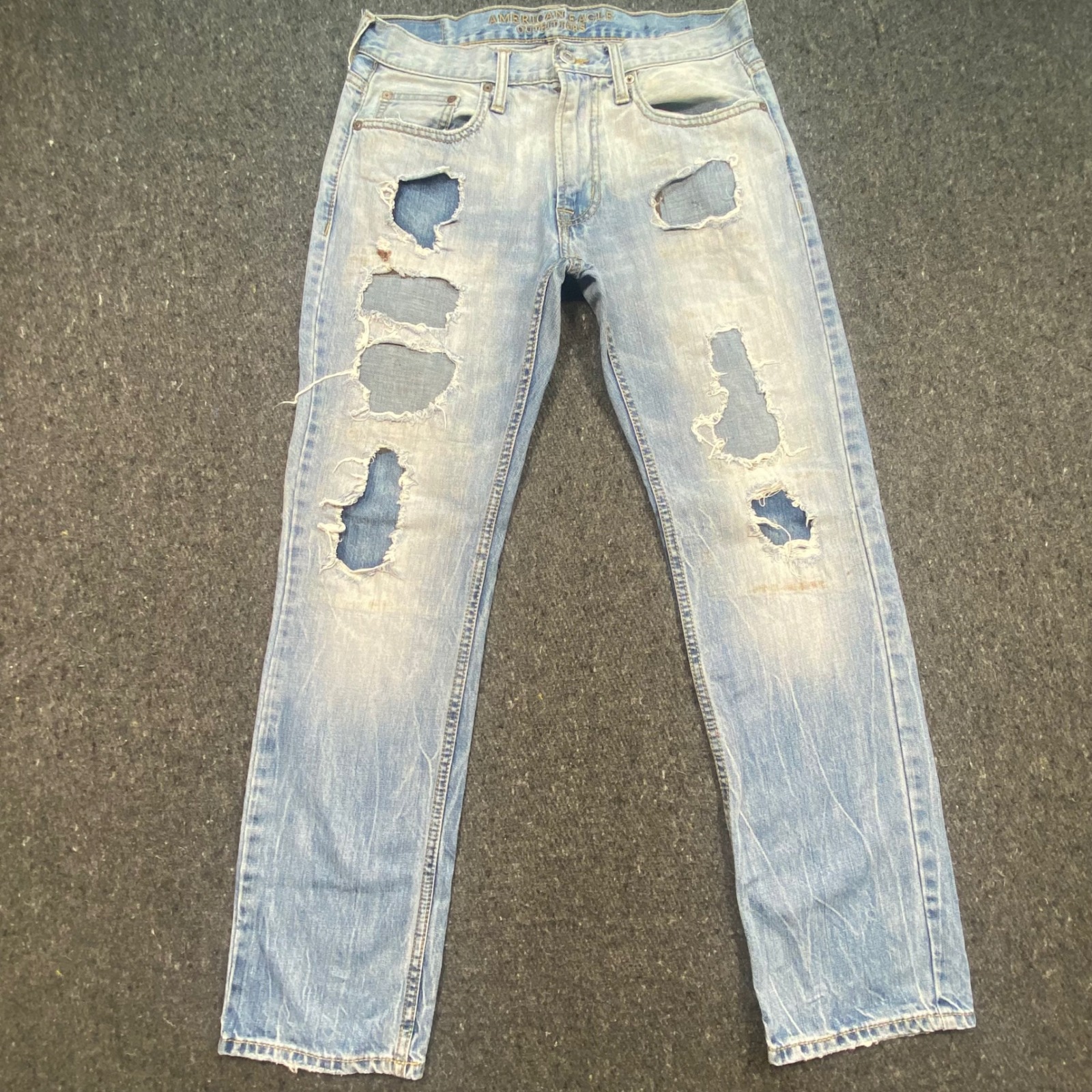 American Eagle Jean 30x30 Mens Blue Straight Distressed Patched Light Wash Denim